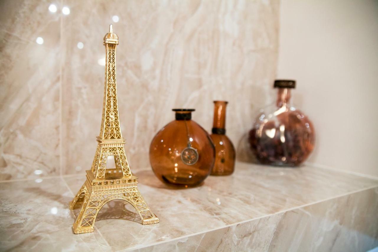 Apartment Luxe Paris Οδησσός Εξωτερικό φωτογραφία